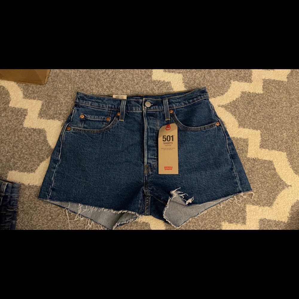 Womens 501 Levi’s size 28